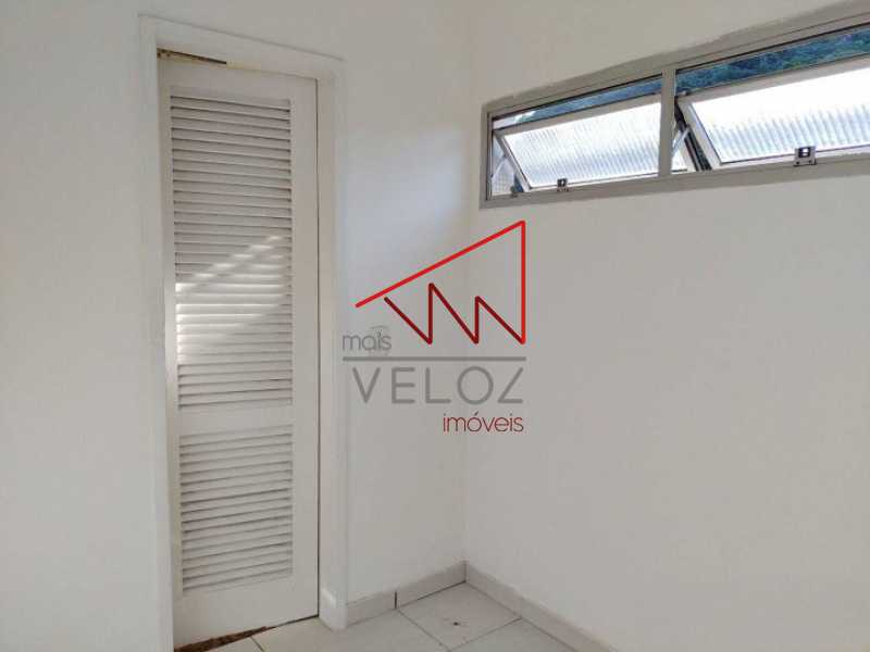 Apartamento à venda com 2 quartos, 80m² - Foto 26