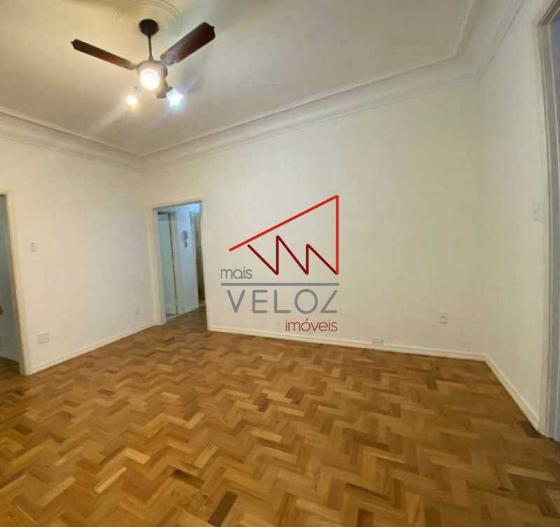 Apartamento à venda com 3 quartos, 134m² - Foto 12