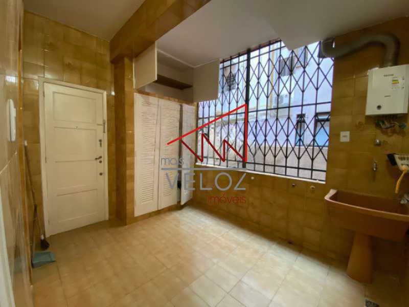 Apartamento à venda com 3 quartos, 134m² - Foto 7