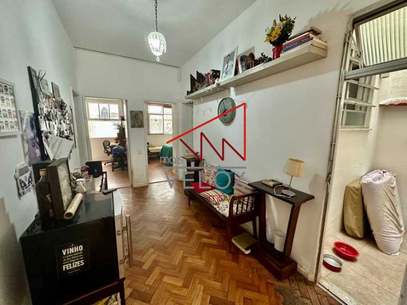 Apartamento à venda com 3 quartos, 150m² - Foto 6