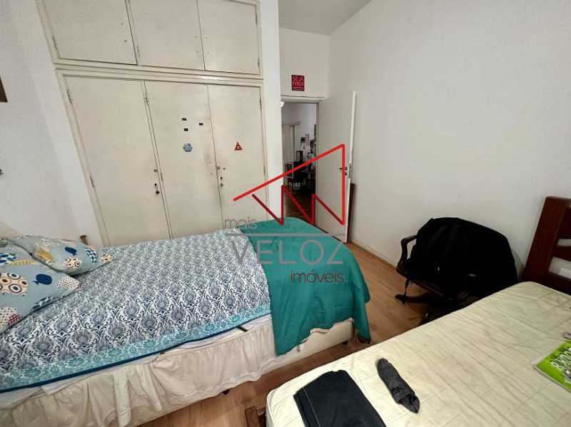 Apartamento à venda com 3 quartos, 150m² - Foto 11