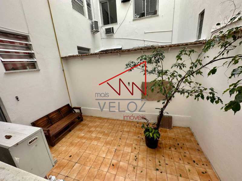 Apartamento à venda com 3 quartos, 150m² - Foto 29