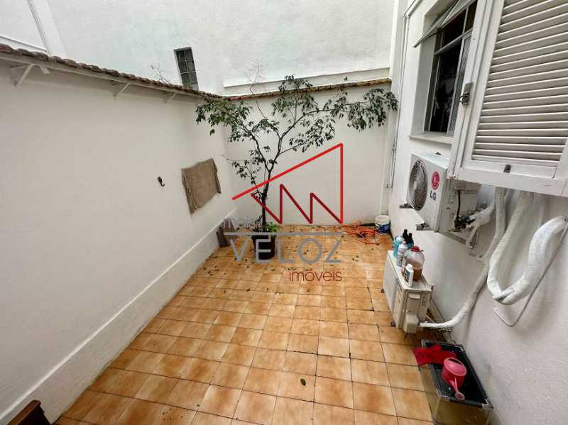 Apartamento à venda com 3 quartos, 150m² - Foto 28