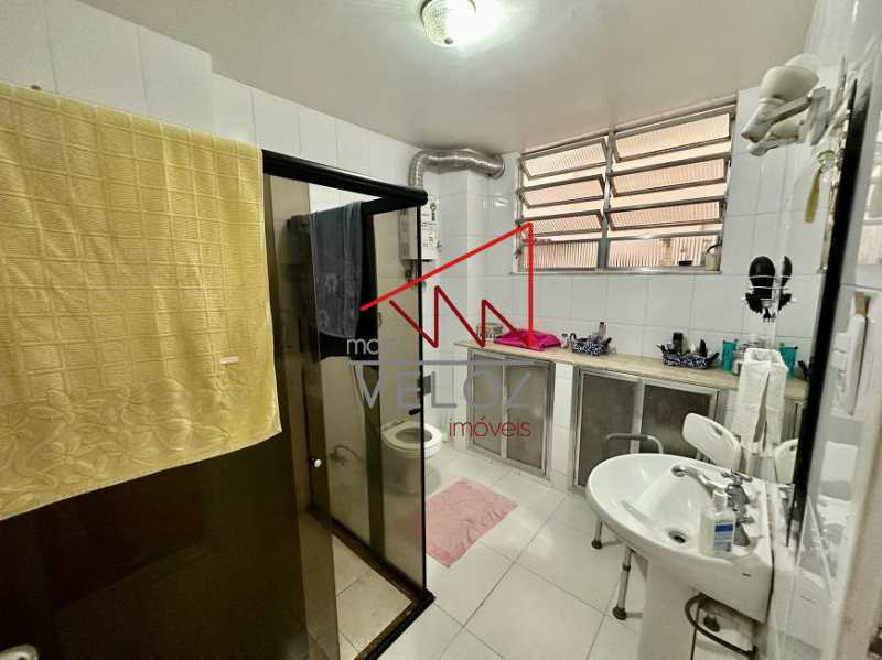 Apartamento à venda com 3 quartos, 150m² - Foto 17