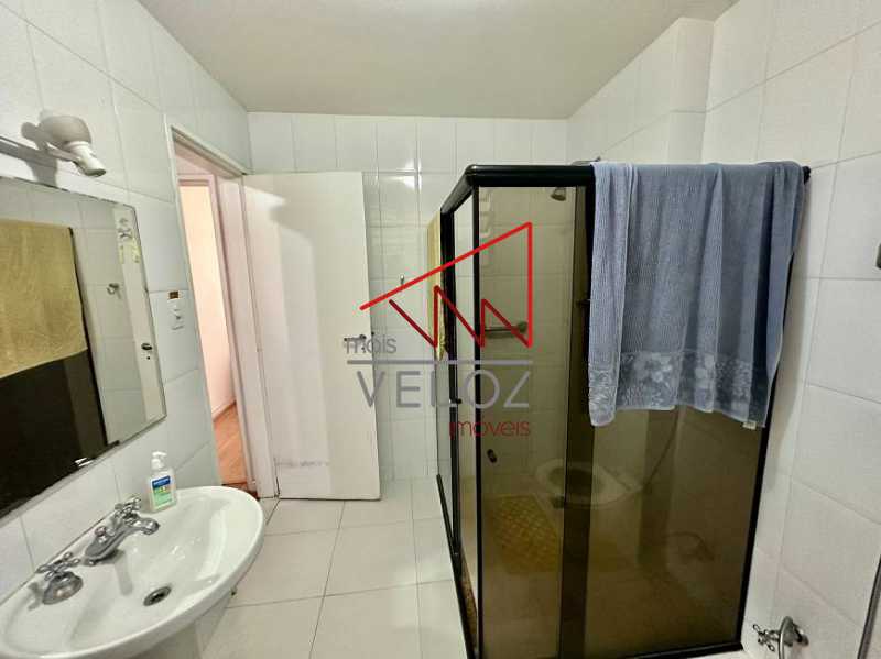 Apartamento à venda com 3 quartos, 150m² - Foto 18