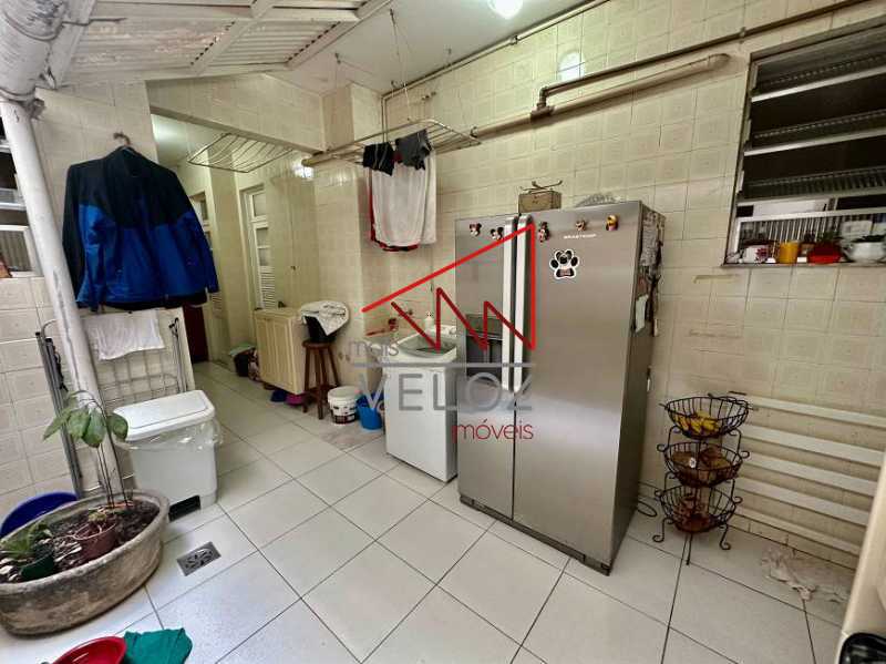 Apartamento à venda com 3 quartos, 150m² - Foto 22