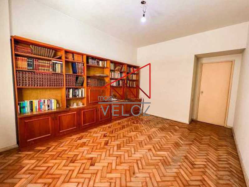 Apartamento à venda com 3 quartos, 165m² - Foto 13