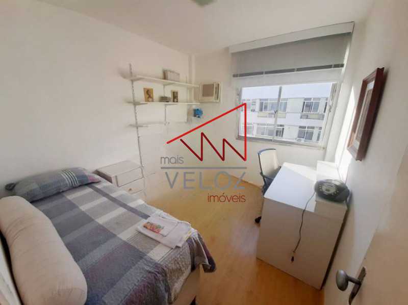 Apartamento à venda com 3 quartos, 90m² - Foto 11