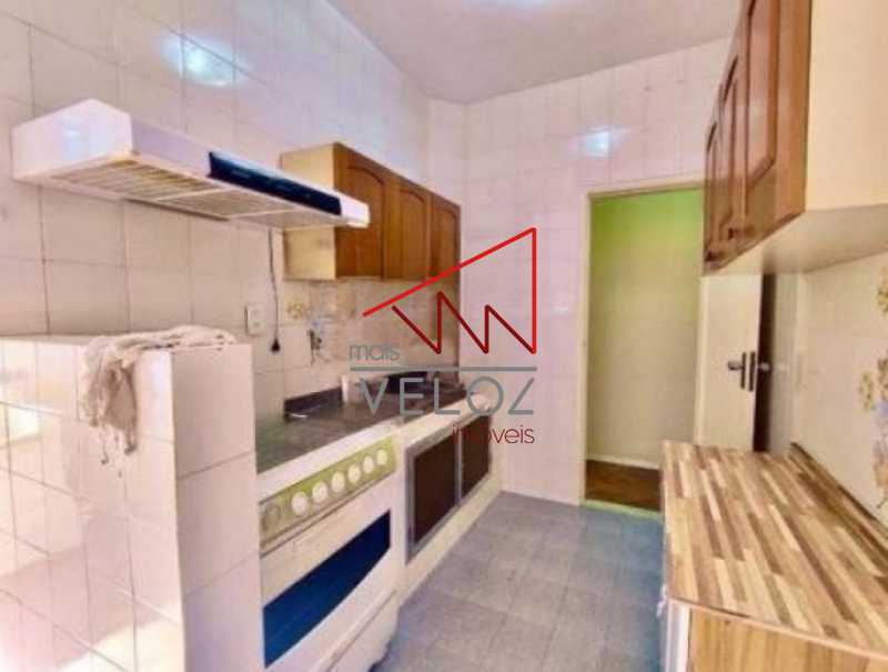 Apartamento à venda com 2 quartos, 66m² - Foto 15