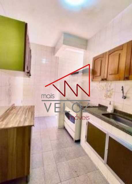 Apartamento à venda com 2 quartos, 66m² - Foto 14