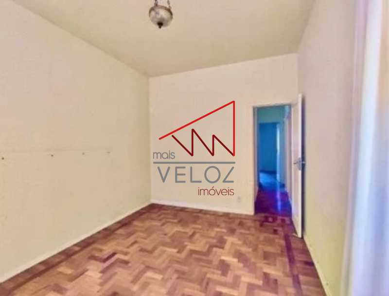 Apartamento à venda com 2 quartos, 66m² - Foto 7