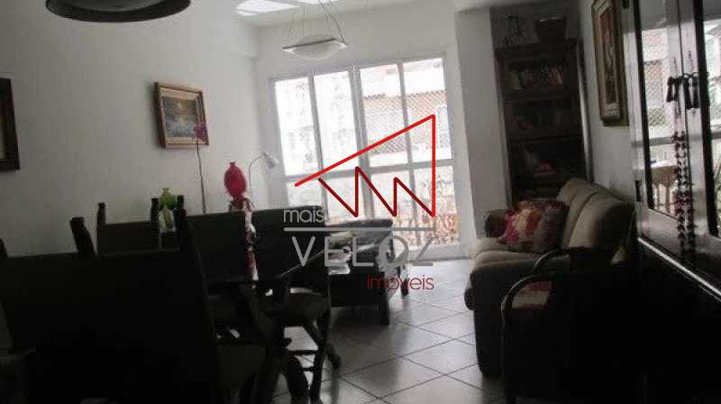 Apartamento à venda com 3 quartos, 106m² - Foto 2