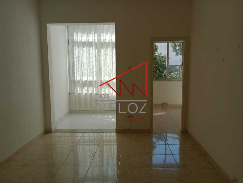 Apartamento à venda com 2 quartos, 63m² - Foto 1