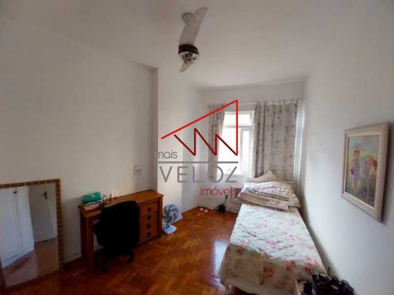 Apartamento à venda com 3 quartos, 101m² - Foto 12