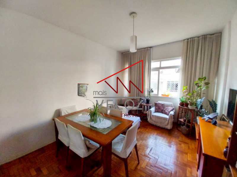 Apartamento à venda com 3 quartos, 101m² - Foto 2