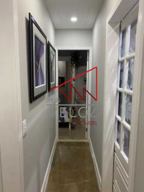Apartamento à venda com 2 quartos, 65m² - Foto 4