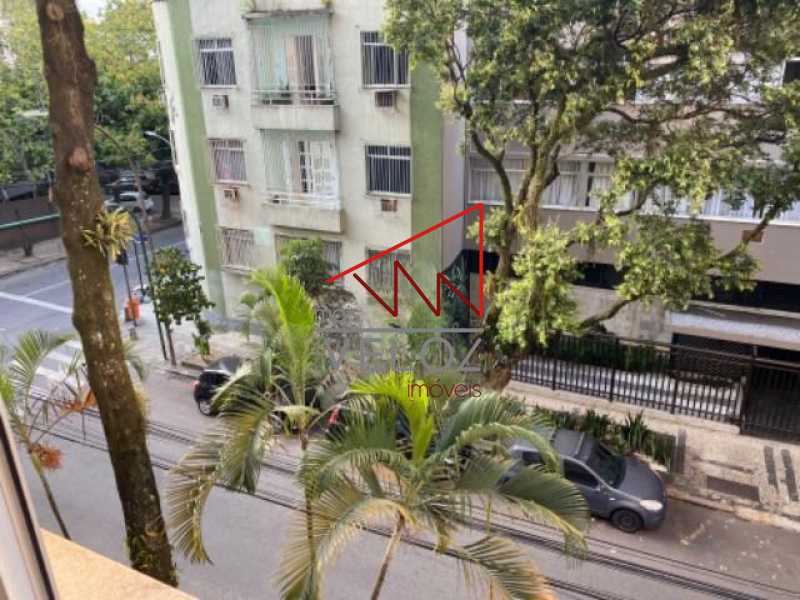 Apartamento à venda com 2 quartos, 65m² - Foto 1