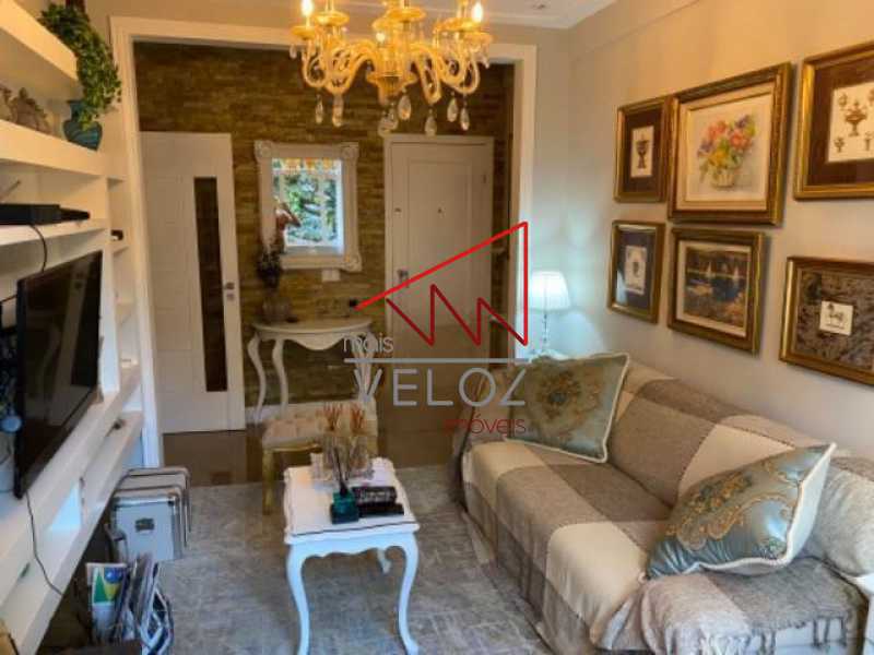 Apartamento à venda com 2 quartos, 65m² - Foto 2