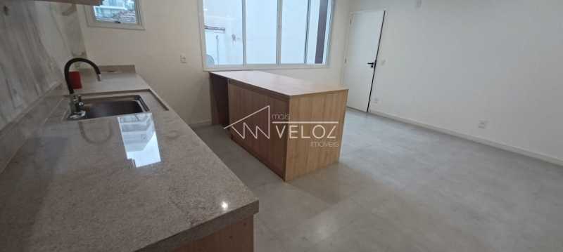 Apartamento à venda com 3 quartos, 89m² - Foto 4