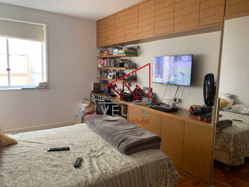 Apartamento à venda com 3 quartos, 160m² - Foto 12