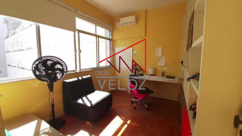 Apartamento à venda com 3 quartos, 95m² - Foto 8