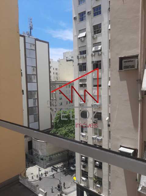 Apartamento à venda com 1 quarto, 38m² - Foto 11