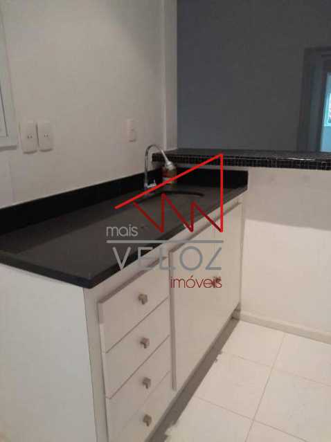 Apartamento à venda com 2 quartos, 61m² - Foto 6