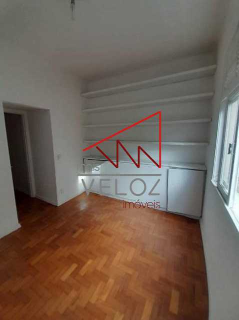 Apartamento à venda com 2 quartos, 61m² - Foto 11