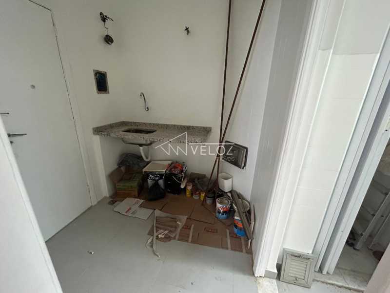 Apartamento à venda com 2 quartos, 58m² - Foto 4