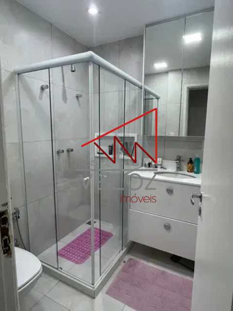 Apartamento à venda com 2 quartos, 60m² - Foto 13