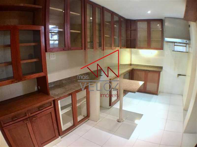 Apartamento à venda com 3 quartos, 136m² - Foto 6