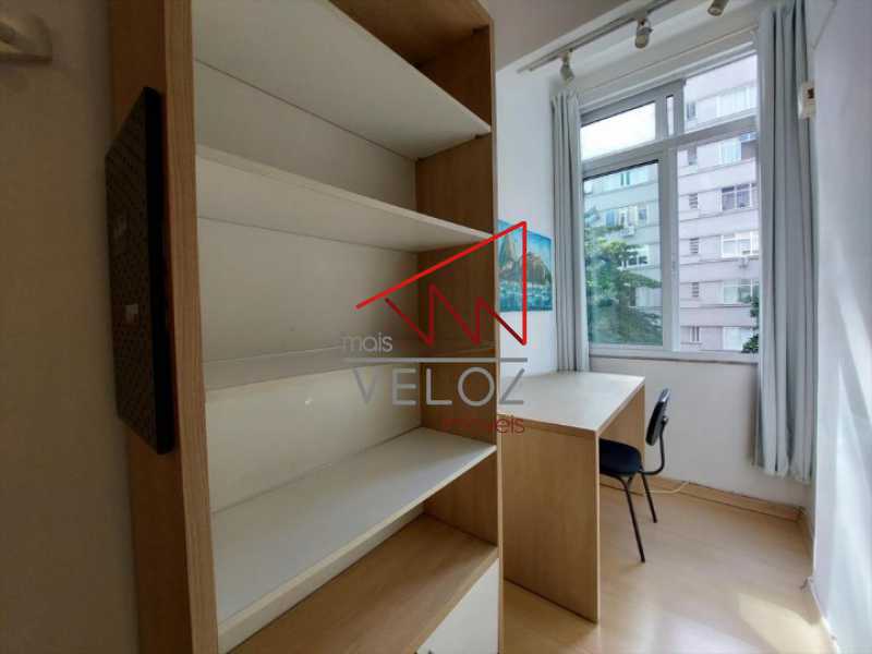 Apartamento à venda com 2 quartos, 68m² - Foto 16