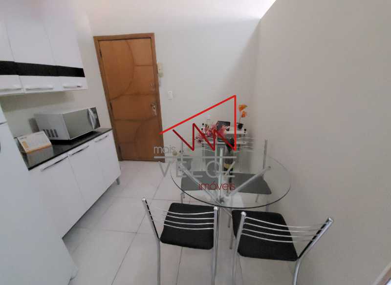 Apartamento à venda com 1 quarto, 21m² - Foto 2