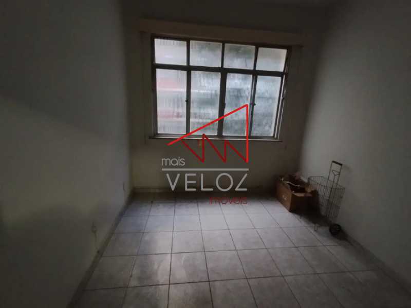 Apartamento à venda com 1 quarto, 30m² - Foto 1