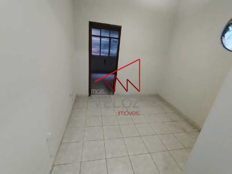 Apartamento à venda com 1 quarto, 30m² - Foto 2