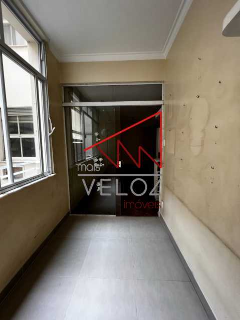 Apartamento à venda com 3 quartos, 134m² - Foto 5