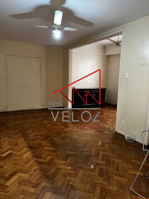 Apartamento à venda com 3 quartos, 134m² - Foto 17