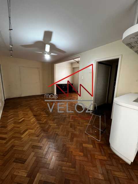 Apartamento à venda com 3 quartos, 134m² - Foto 28