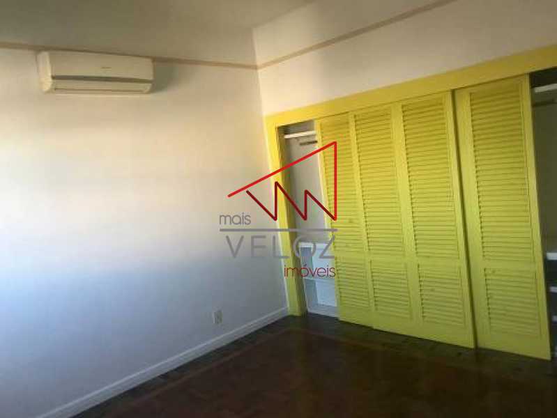 Apartamento à venda com 3 quartos, 180m² - Foto 11