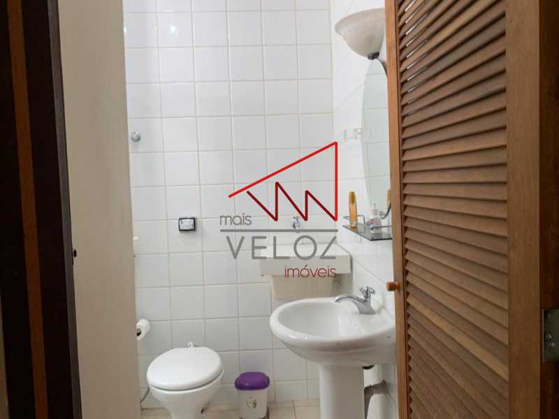 Apartamento à venda com 1 quarto, 41m² - Foto 18