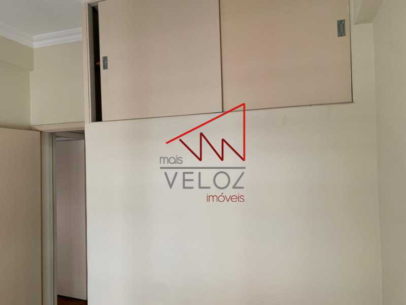 Apartamento à venda com 1 quarto, 41m² - Foto 4