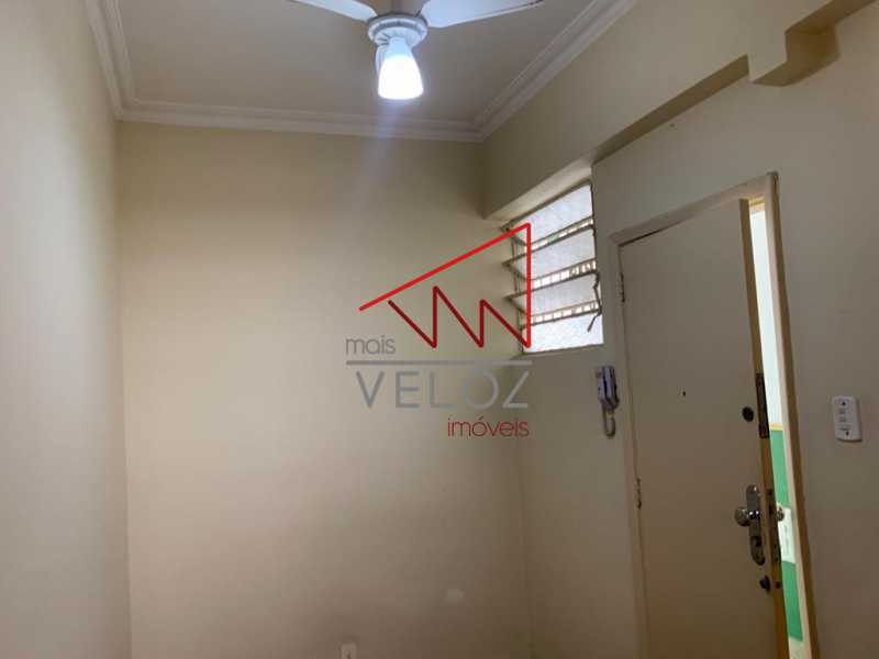 Apartamento à venda com 1 quarto, 41m² - Foto 7