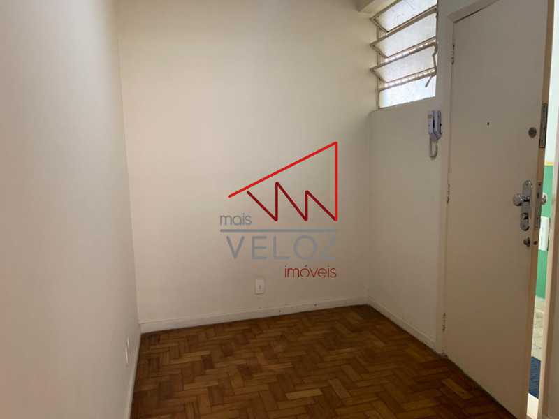 Apartamento à venda com 1 quarto, 41m² - Foto 6