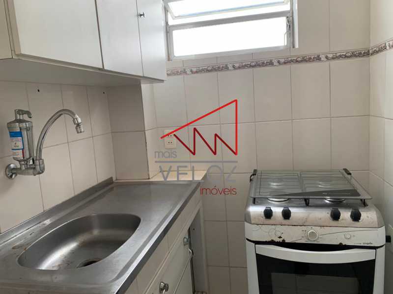 Apartamento à venda com 1 quarto, 41m² - Foto 18