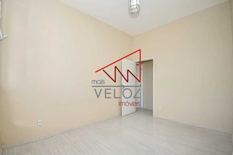 Apartamento à venda com 2 quartos, 46m² - Foto 12