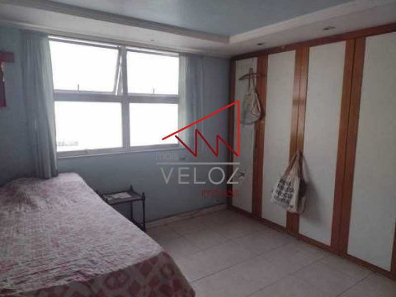 Apartamento à venda com 3 quartos, 257m² - Foto 16