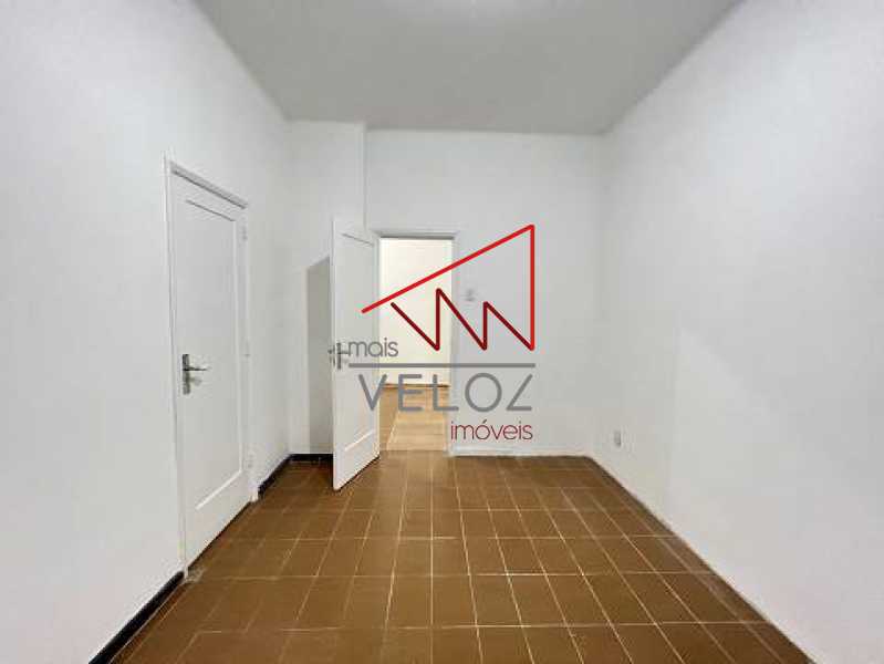 Apartamento à venda com 2 quartos, 79m² - Foto 8