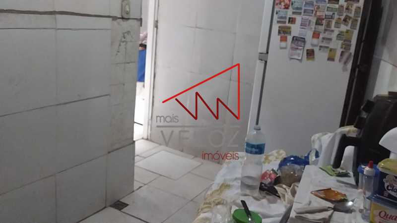 Casa à venda com 3 quartos, 50m² - Foto 15