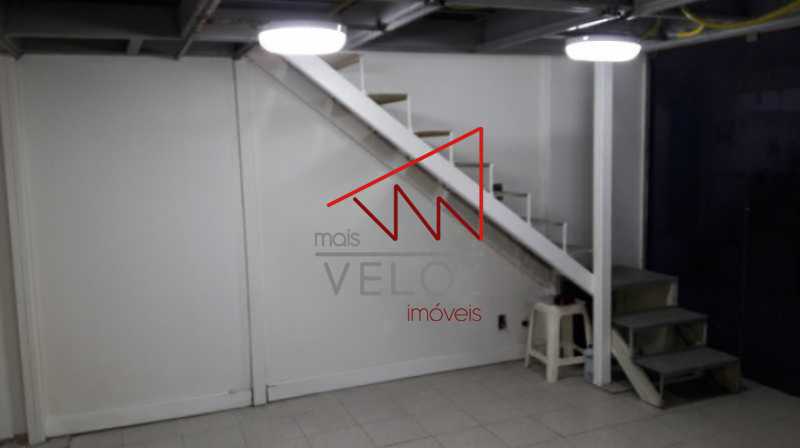 Apartamento à venda com 1 quarto, 40m² - Foto 7