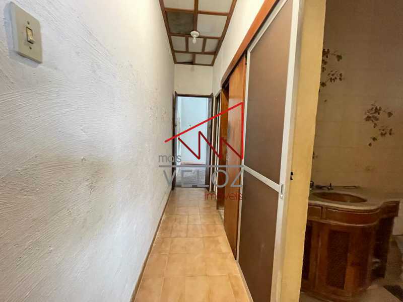 Casa à venda com 3 quartos, 301m² - Foto 26